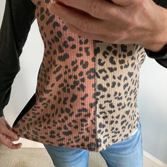 Animal Print, Long Sleeve Top - Picture 8 of 8